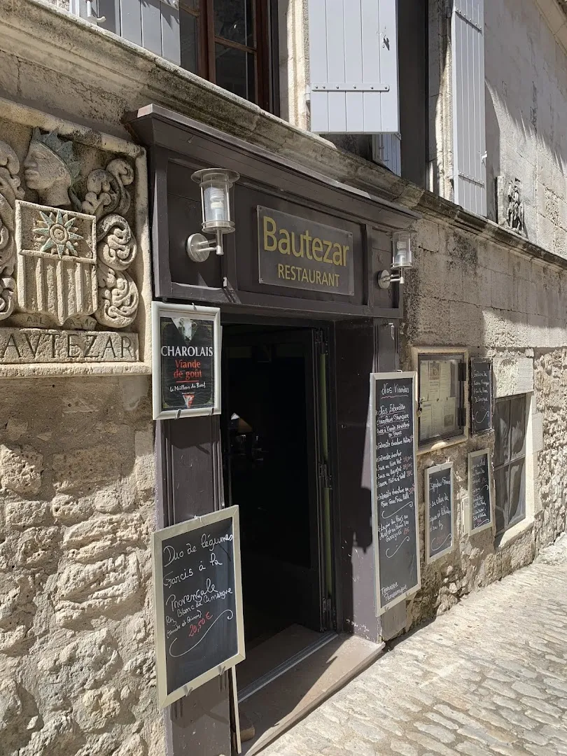 Hôtel Restaurant Bautezar et Musée